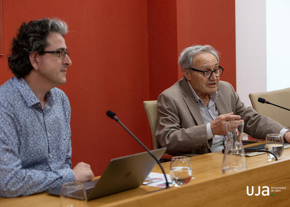 Intervención de Pedro Galera, junto a Javier Marín, Director de Secretariado de Editorial Universitaria y Proyección de la Cultura.