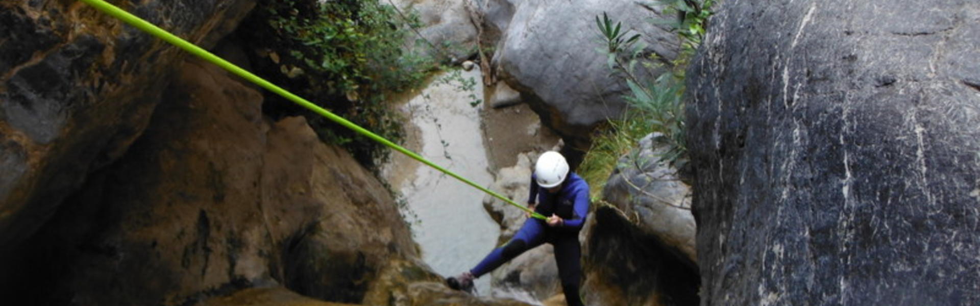 Descenso de Cañones organizado por la Universidad de Jaén