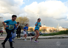VIII Carrera Solidaria Universidad de Jaén 2025