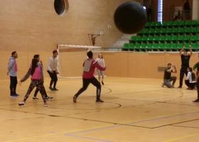 Jugadores de kin ball en la UJA