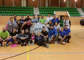 Jugadores de kin ball en la UJA
