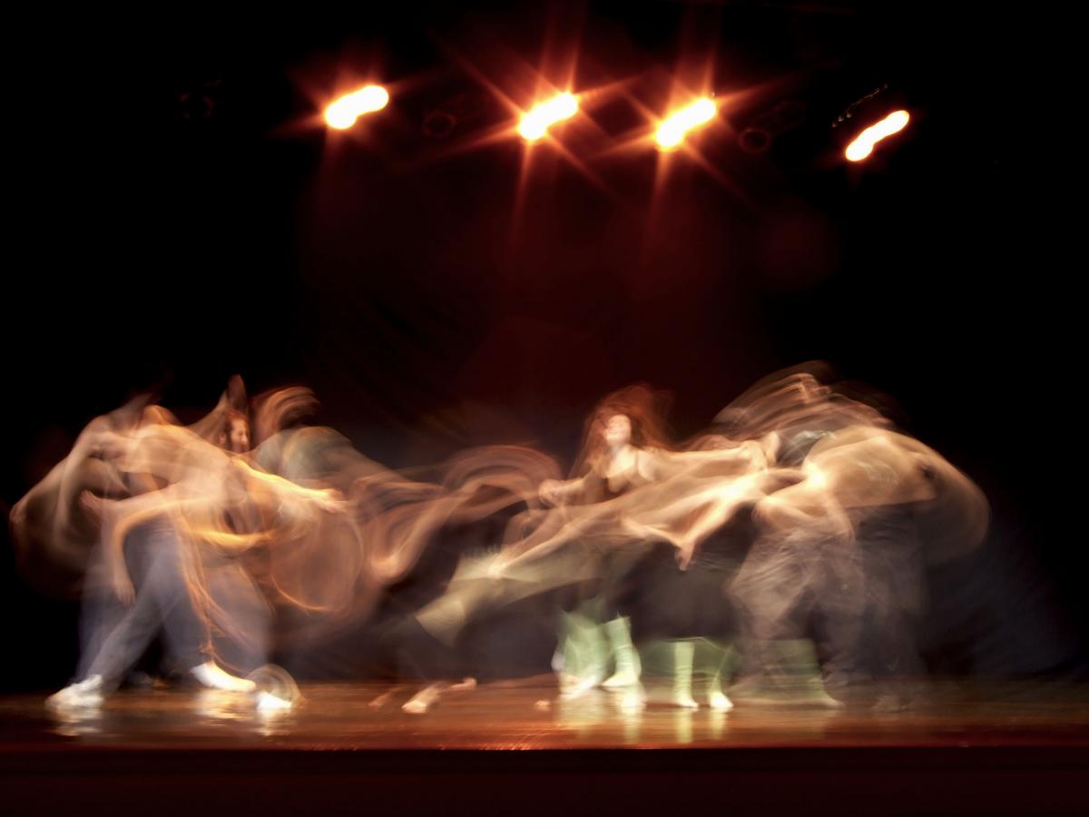 Muestra fin de curso del aula de danza de la UJA