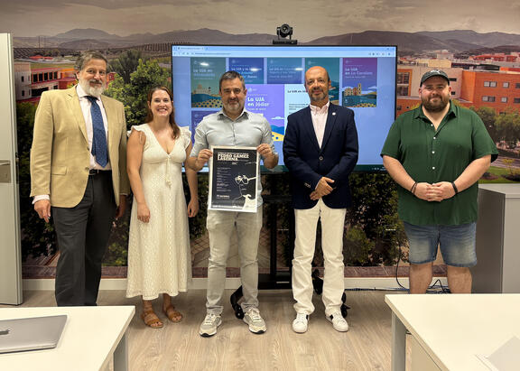 De izquierda a derecha, Luis Jesús García-Lomas, Natalia Barranco, Pablo Morales, Francisco Roca y Manuel Ruiz.