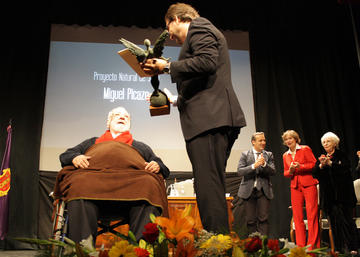 Homenaje de la UJA a Miguel Picazo en Cazorla.