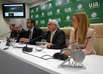Presentación en rueda de prensa del programa de actividades del 25 aniversario.