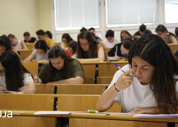 Alumnado durante uno de los exámenes de la convocatoria de junio.