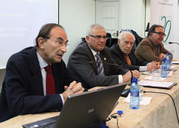 Conferencia ofrecida por Emilio Lamo de Espinosa.
