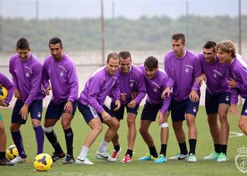 Jugadores del Real Jaén, en un entrenamiento
