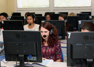 Estudiantes de la UJA, en un aula de Informática.