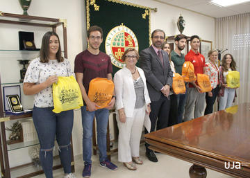 Recepción celebrada en el despacho del Rector.
