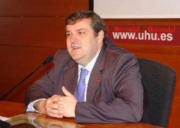 Imagen del Rector de la Universidad de Huelva.