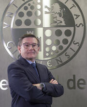  Sr. D. Luis Miguel Nieto Albert 