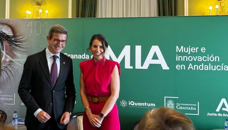 La catedrática Macarena Espinilla participa en la cumbre Granada es MIA sobre innovación y talento femenino