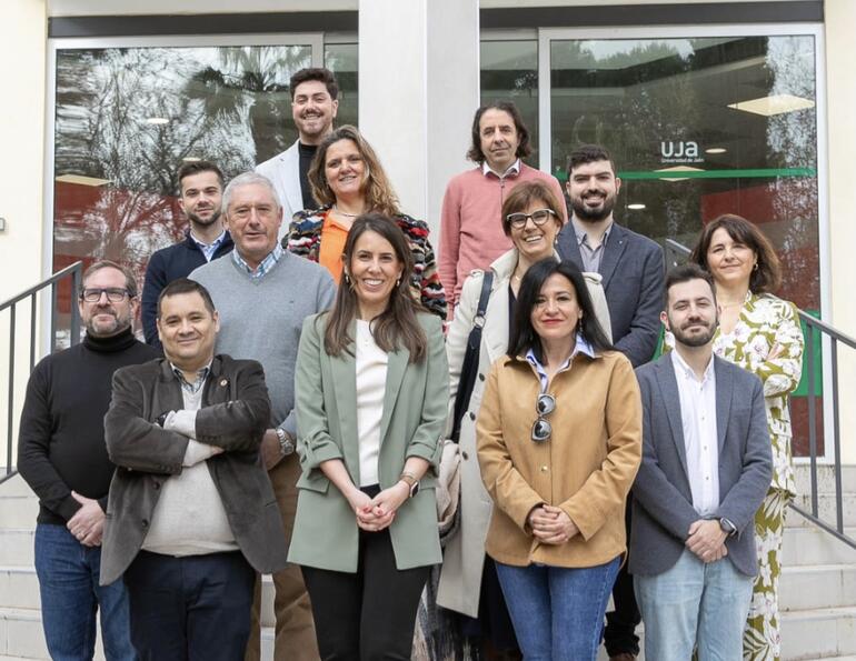 Equipo de Microchip4Age - Grupo ASIA de la Universidad de Jaén