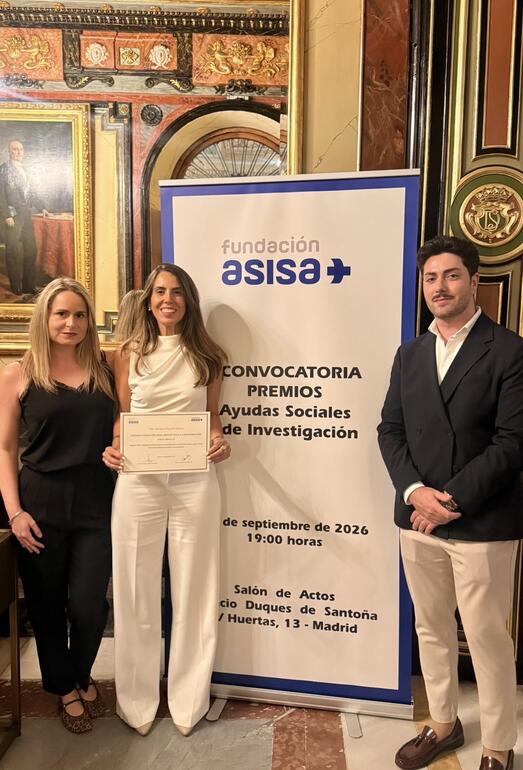 Macarena Espinilla, María Párraga y Juan Francisco Gaitán FUNDACIÓN ASISA