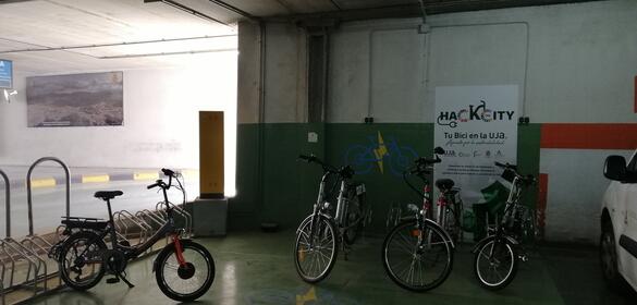 Imagen de Bicicletas de préstamo diario en Parking Avenida en Jaén