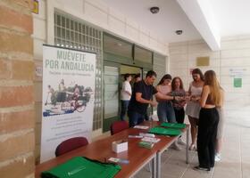 Stand informativo Consorcio Metropolitano 3