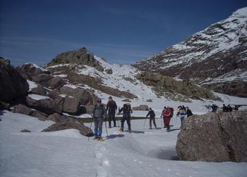 Actividad de raquetas de nieve en la UJA