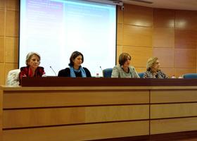 Mesa Redonda: "Mujeres en puestos de responsabilidad" 8 de Marzo