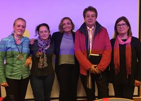 Mesa Redonda: "La violencia de género a través de las redes sociales"