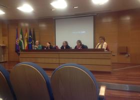 Mesa Redonda: "La violencia de género a través de las redes sociales"