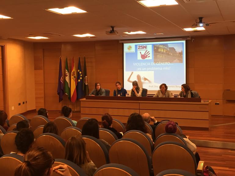 Conferencia Beatriz Montes Berges