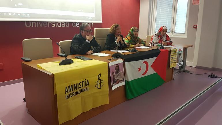 Mesa redonda mujeres saharauis