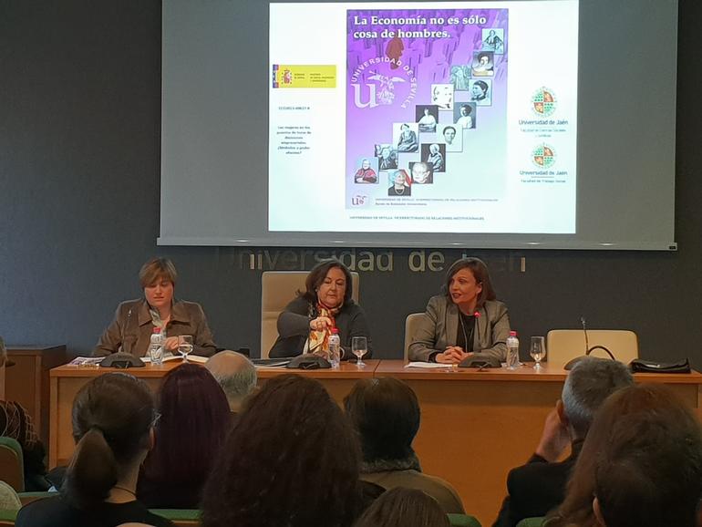 La Economía no es sólo cosa de hombres