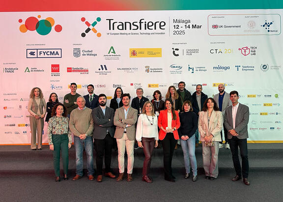 Integrantes de delegación de la UJA que ha participado en el Foro Transfiere en Málaga.