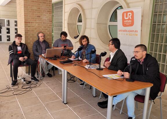 Un programa de la anterior temporada de UniRadio Jaén.