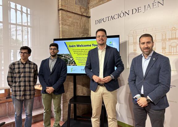 José Ignacio Jiménez, Francisco J. Lozano y los portavoces de ESN Mario Fernández y Alejandro Montero.