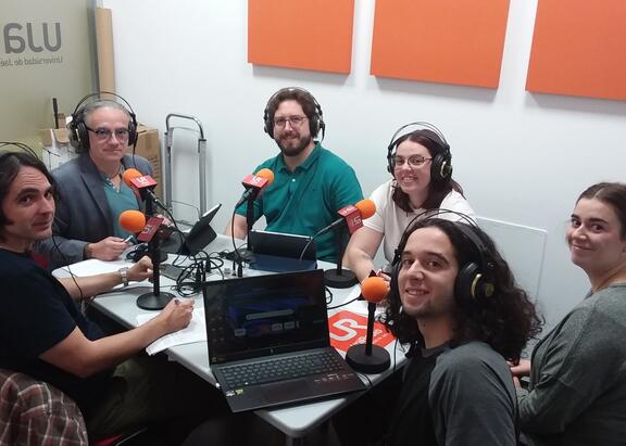 Estreno del programa ‘Neurociencia entre líneas’, en los estudios de UniRadio Jaén