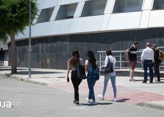La UJA informa de 5 nuevos positivos de Covid-19 en la última semana. Fotografía: Laura Puentes Casado