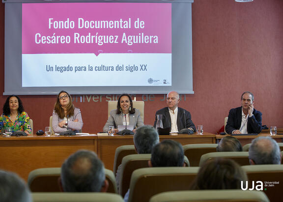 Presentación del fondo documental de la Fundación Cesáreo Rodríguez-Aguilera.