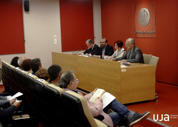 Momento del segundo diálogo sobre Europa. Foto: José Ignacio Fernández Entrambasaguas