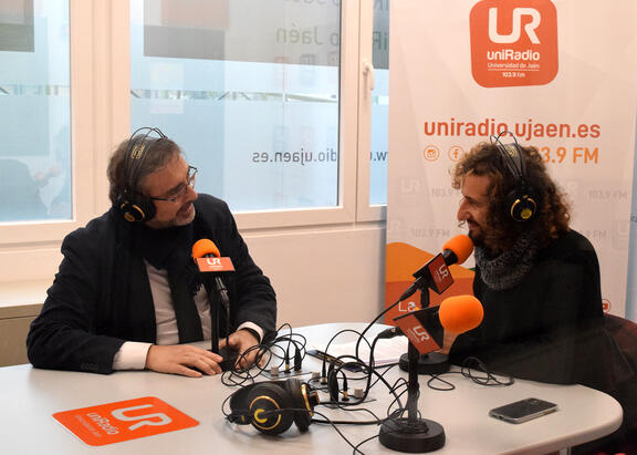 El Rector de la UJA pasará por los micrófonos de UniRadio Jaén, con motivo del XII aniversario de la emisora.