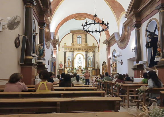 Iglesia parroquial de Aldeaquemada.