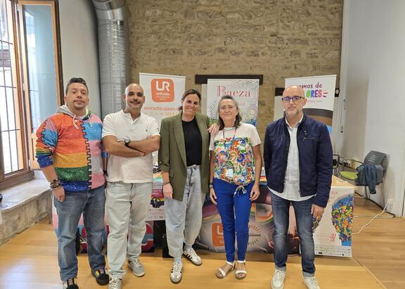 Equipo del programa especial de UniRadio Jaén en 'Baeza por la Diversidad'.