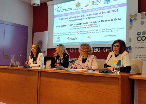 Mesa redonda sobre ‘Las cooperativas de trabajo, un modelo de éxito'.