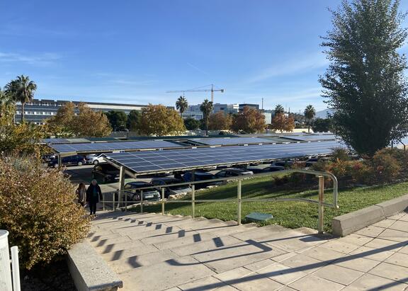 El 20 por ciento de la energía que consumen los campus de la UJA proceden de fuentes renovables