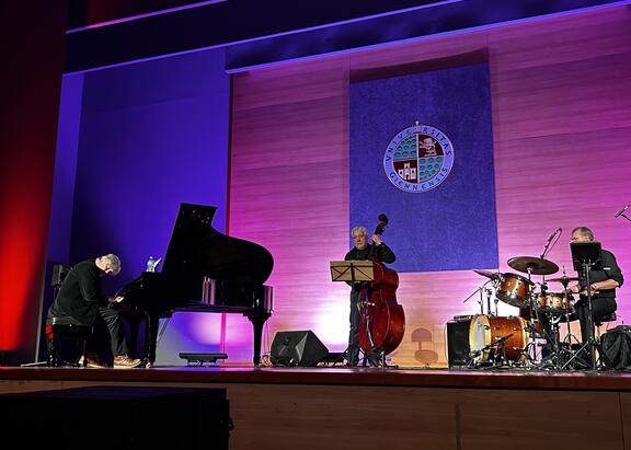 José Luis Lopretti Trío, en el Aula Magna de la Universidad de Jaén