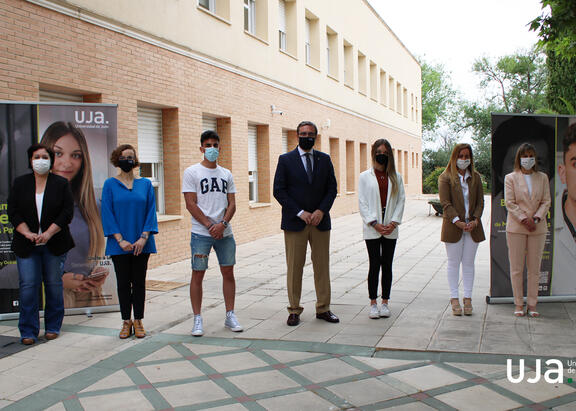 África Yebra, Hikmate Abriouel, Juan Manuel Pulido, Juan Gómez, Eva María Murgado y Encarnación Ruiz.