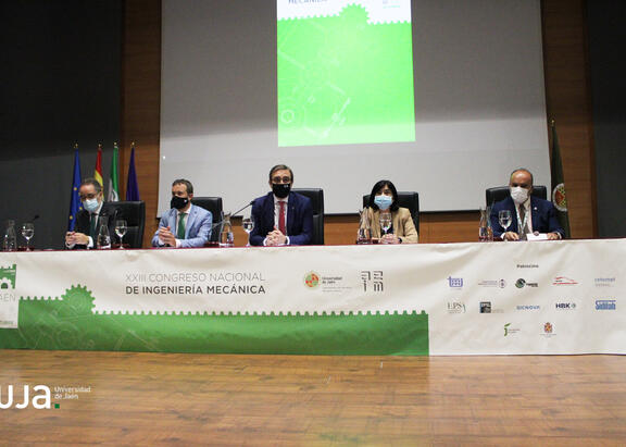 De izquierda a derecha, José Luis San Román, Julio Millán, Juan Gómez, Francisca Medina y Rafael López.