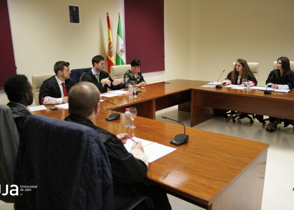 Momento del juicio simulado en la Universidad de Jaén.