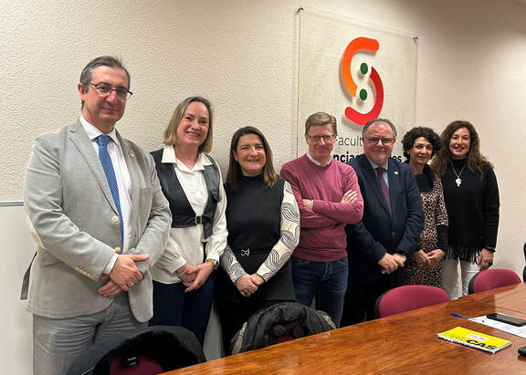 Reunión mantenida en la Facultad de Ciencias Sociales y Jurídicas de la UJA.