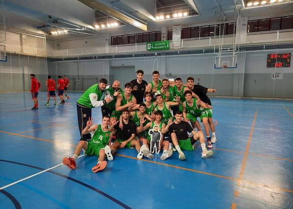 El equipo de baloncesto de la UJA.