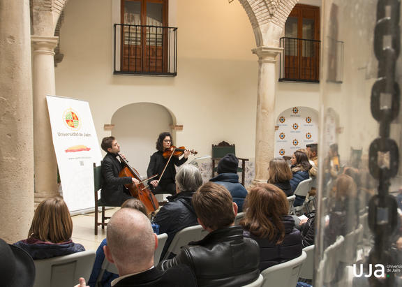 Momento del concierto, en el Palacio de Villardompardo. Fotografía: Fernando Mármol
