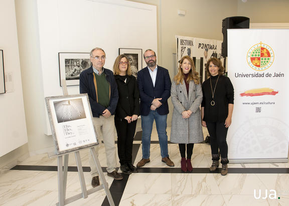 Momento de la inauguración de la exposición. Fotografía: Fernando Mármol