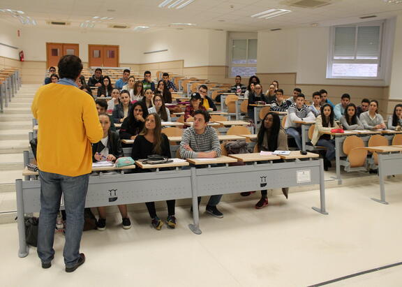 Alumnado en clase en el Campus Las Lagunillas.