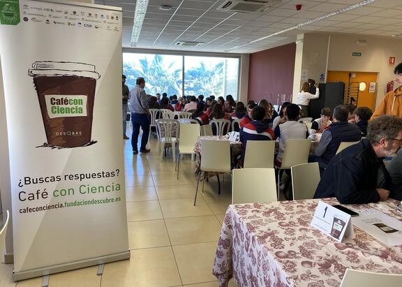 'Café con Ciencia' celebrado el pasado año.